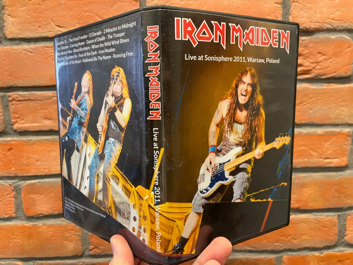 Iron Maiden, Warsaw 2011: the physical release in hand