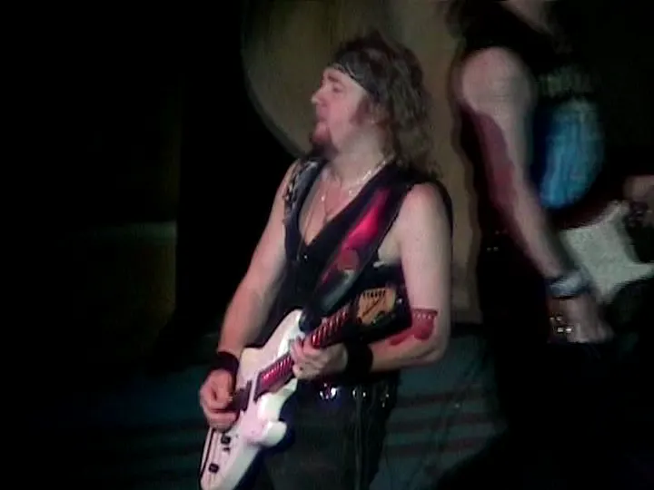 Iron Maiden, East Rutherford 2008: video stills, still 3