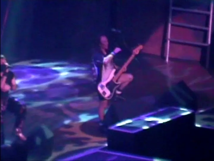 Iron Maiden, Quebec 2000: video stills, still 3