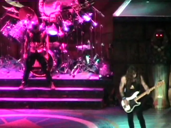 Iron Maiden, East Rutherford 2008: video stills, still 6
